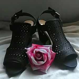 Report perforated sadal wedges